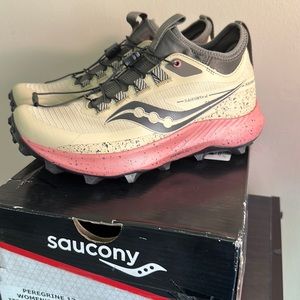 NWT - Saucony Peregrine 13 ST